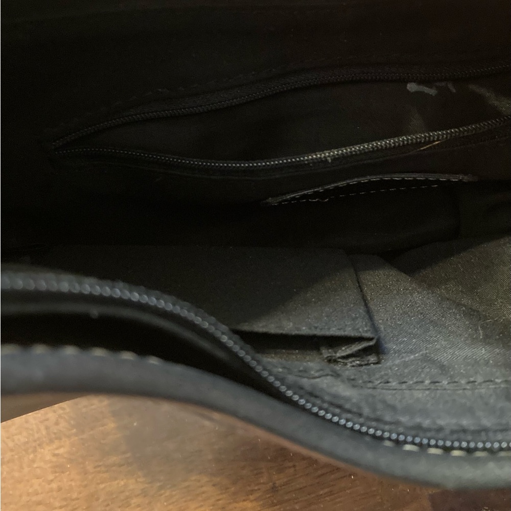 Relic Handbag - Picture 5 of 5